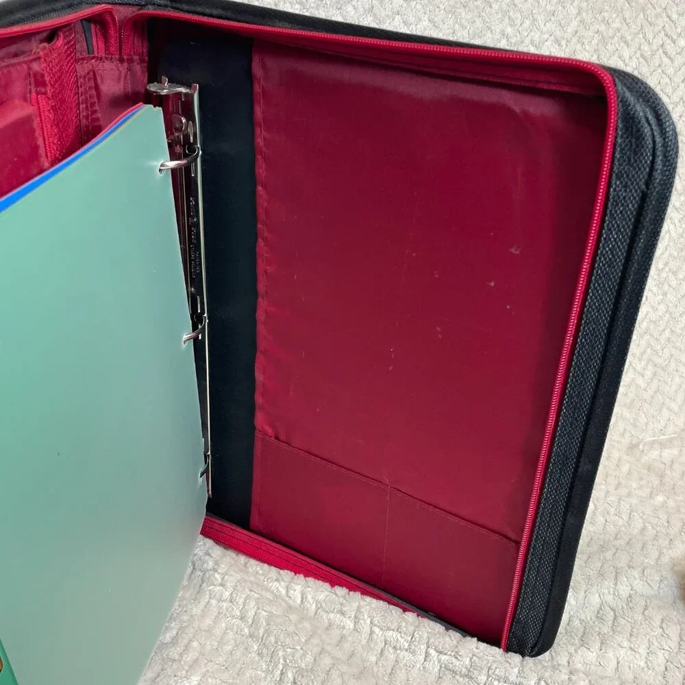 Vintage Y2K MTV‎ 3-Ring Black Red Zip Binder Trapper Keeper Nostalgic Novelty
